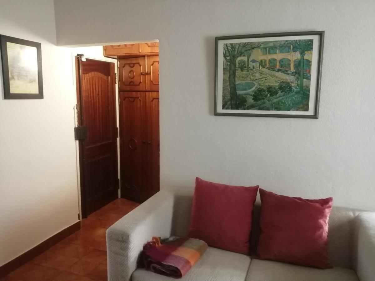 Apartment Encarnacao Metro 4 Lisbon