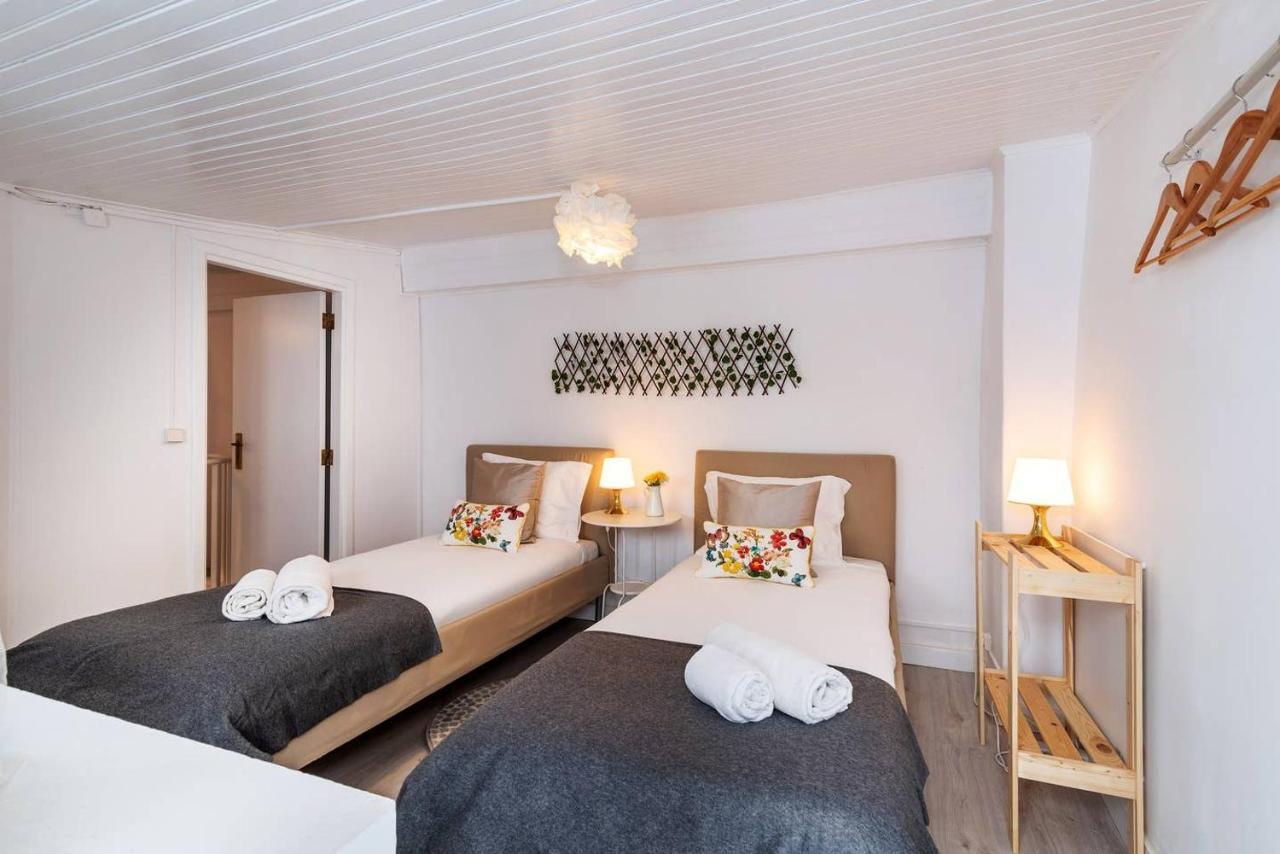 Urban & Trendy Duplex Close To Lx Factory By Trip2portugal Lisbon