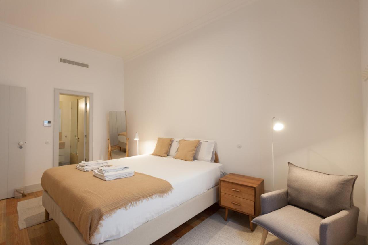 Flh Bacalhoeiros Spacious Apartment