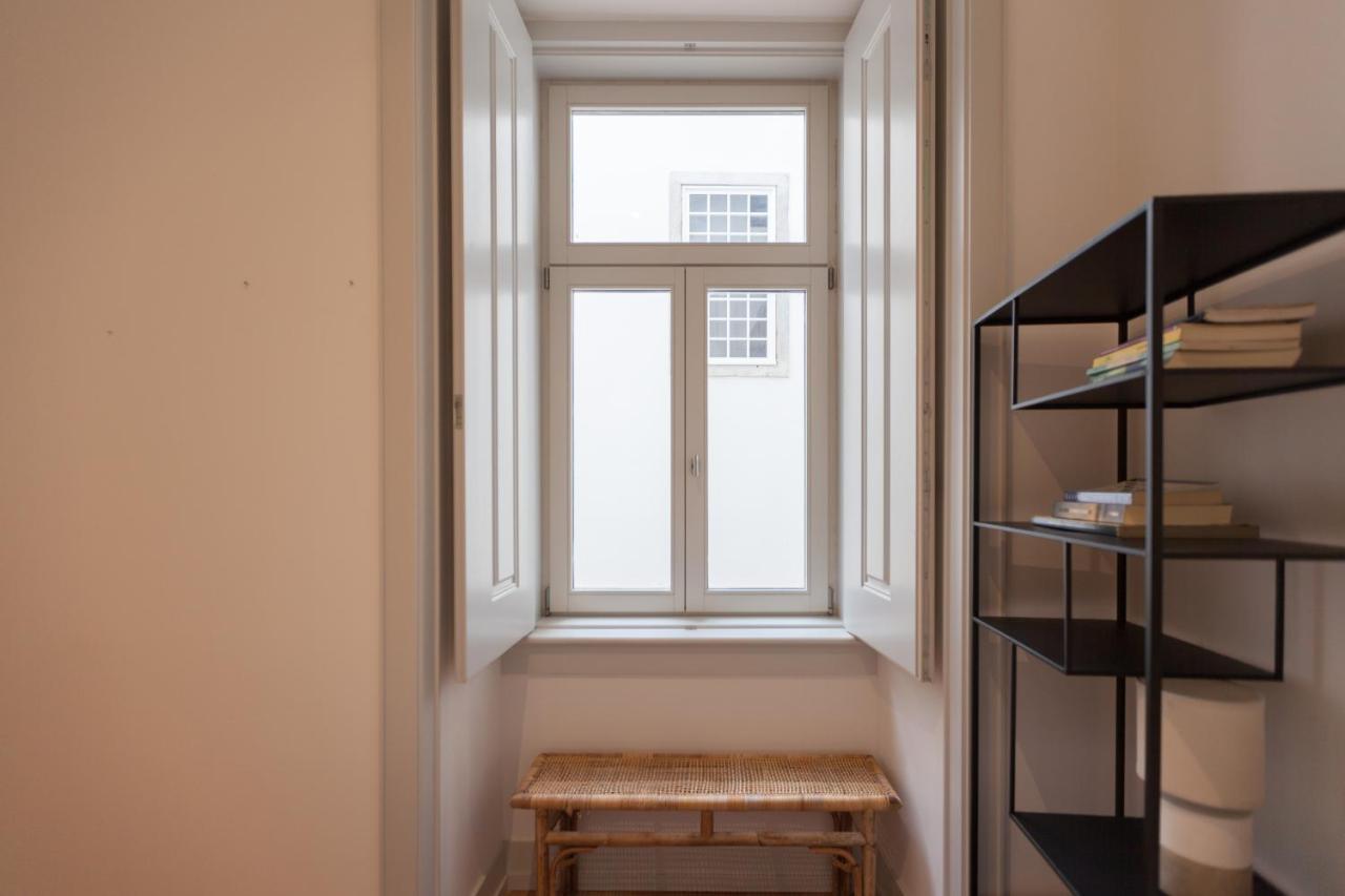 Apartment Flh Bacalhoeiros Spacious Lisbon