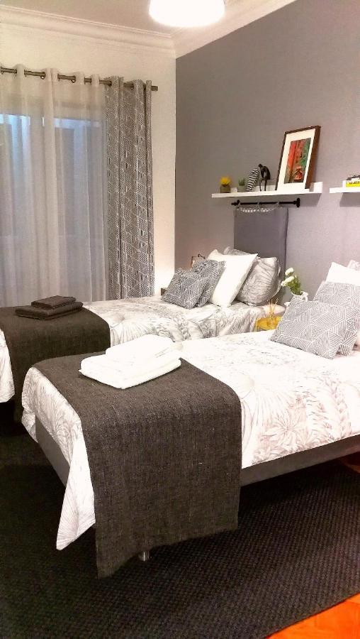 The Sunset Flat Apartment *