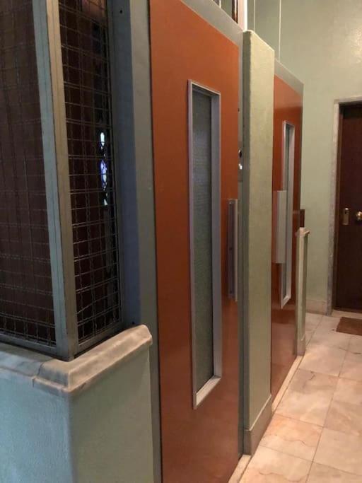 Apartamento Cozy 3 Bedroom In Front Of The Subway Lisboa