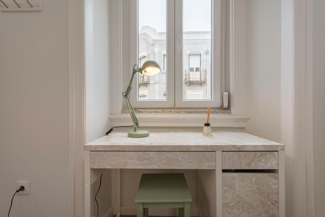 Charming For A Great In Apartment