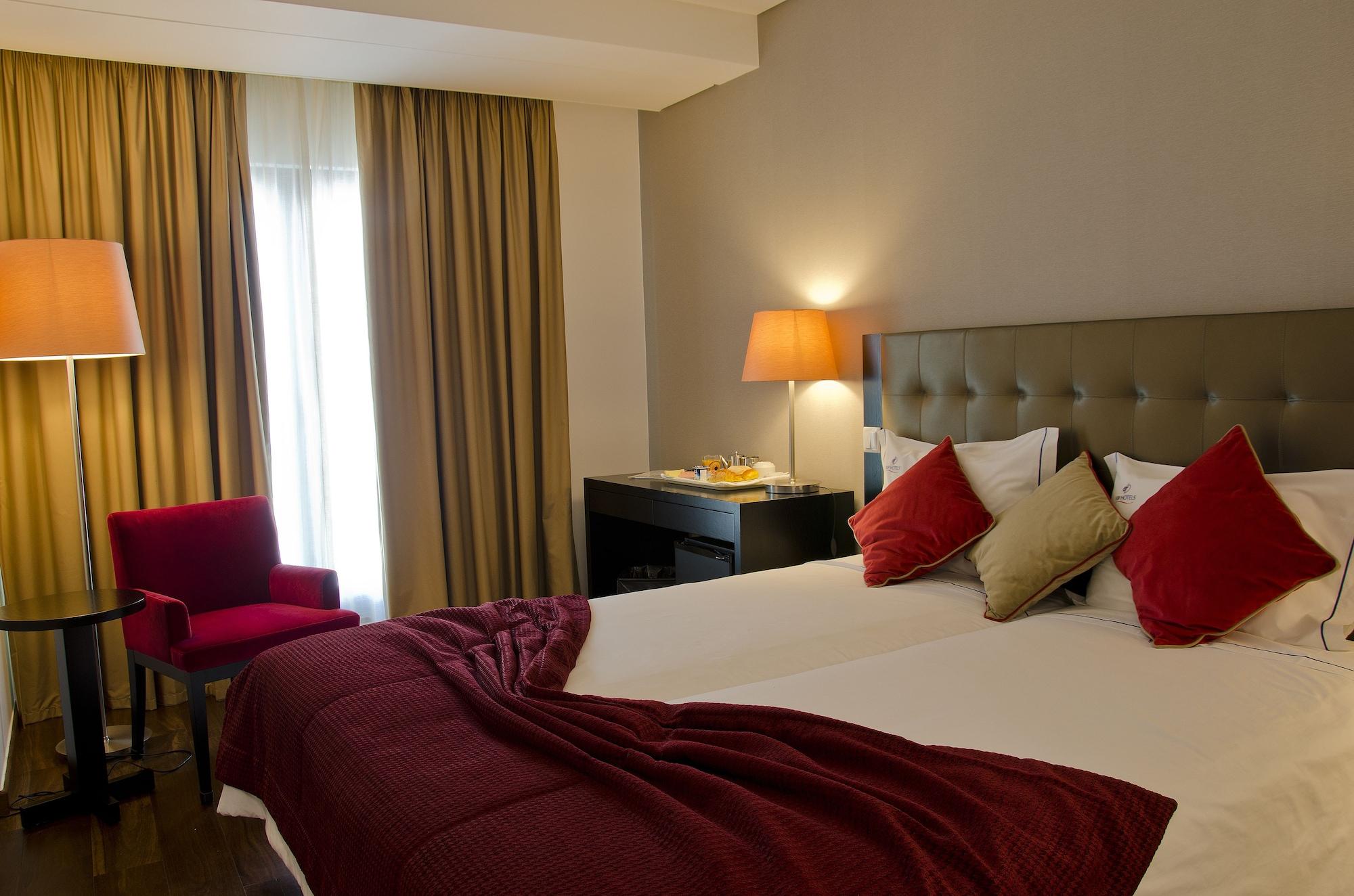 Hotel Vip Executive Saldanha 4*