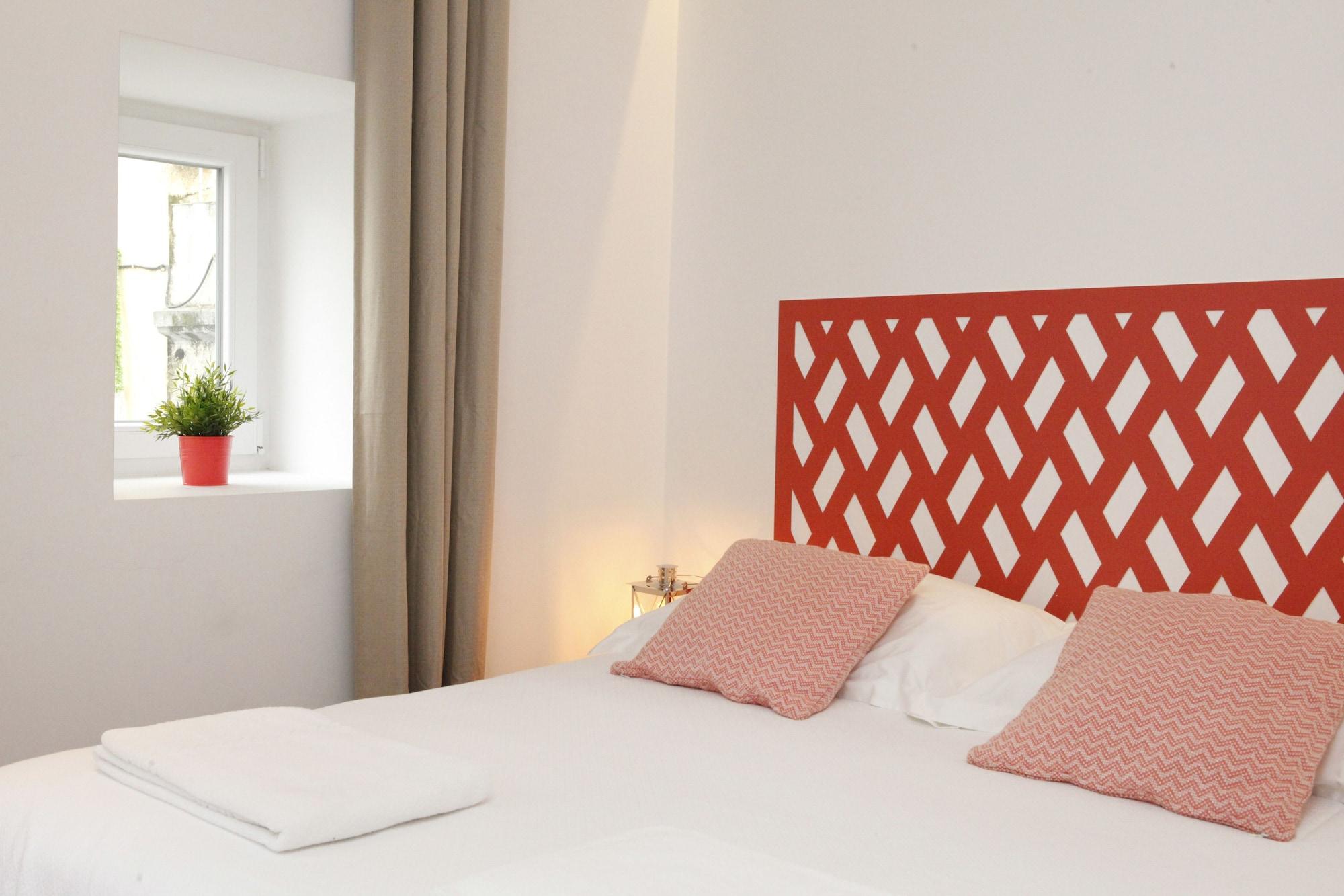 Apartment Alfama Yellow House