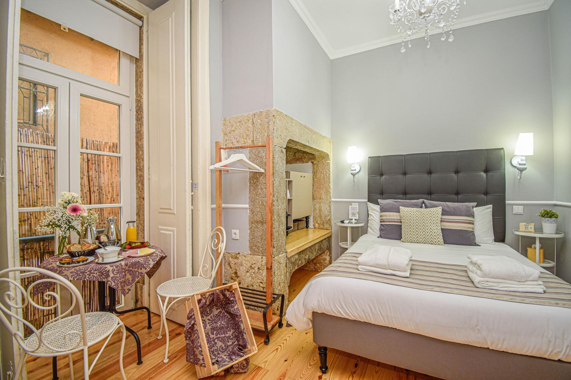 B In B Downtown Bed & Breakfast 3*