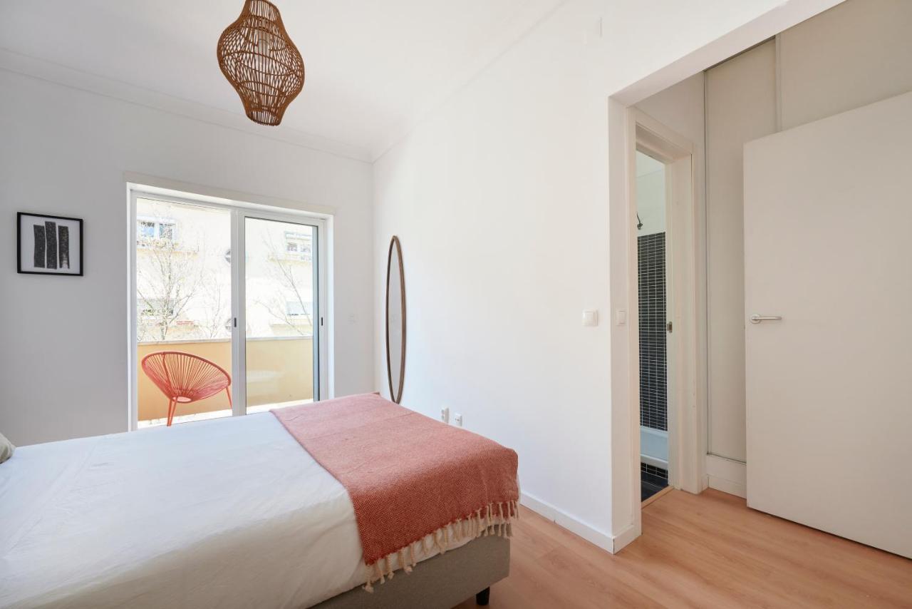 Sunset Balcony Apartment, By Timecooler Apartment Lisbon
