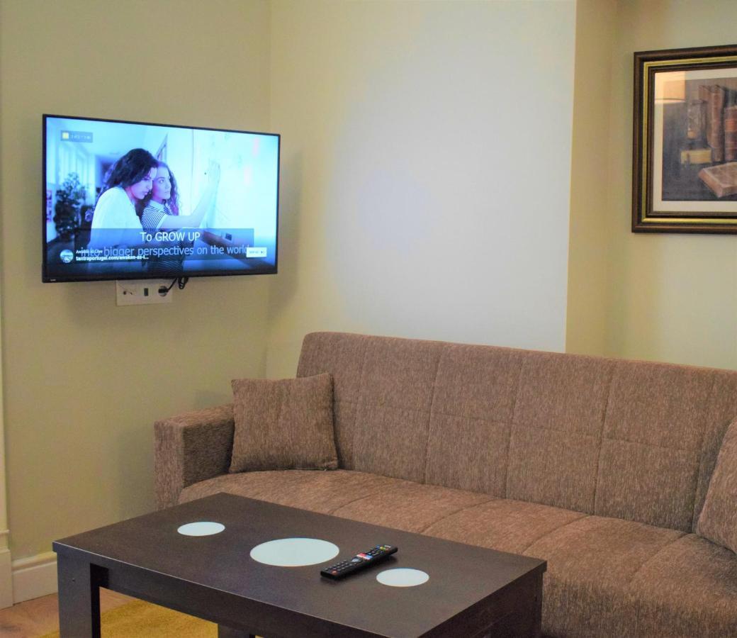 Apartment Colmeia