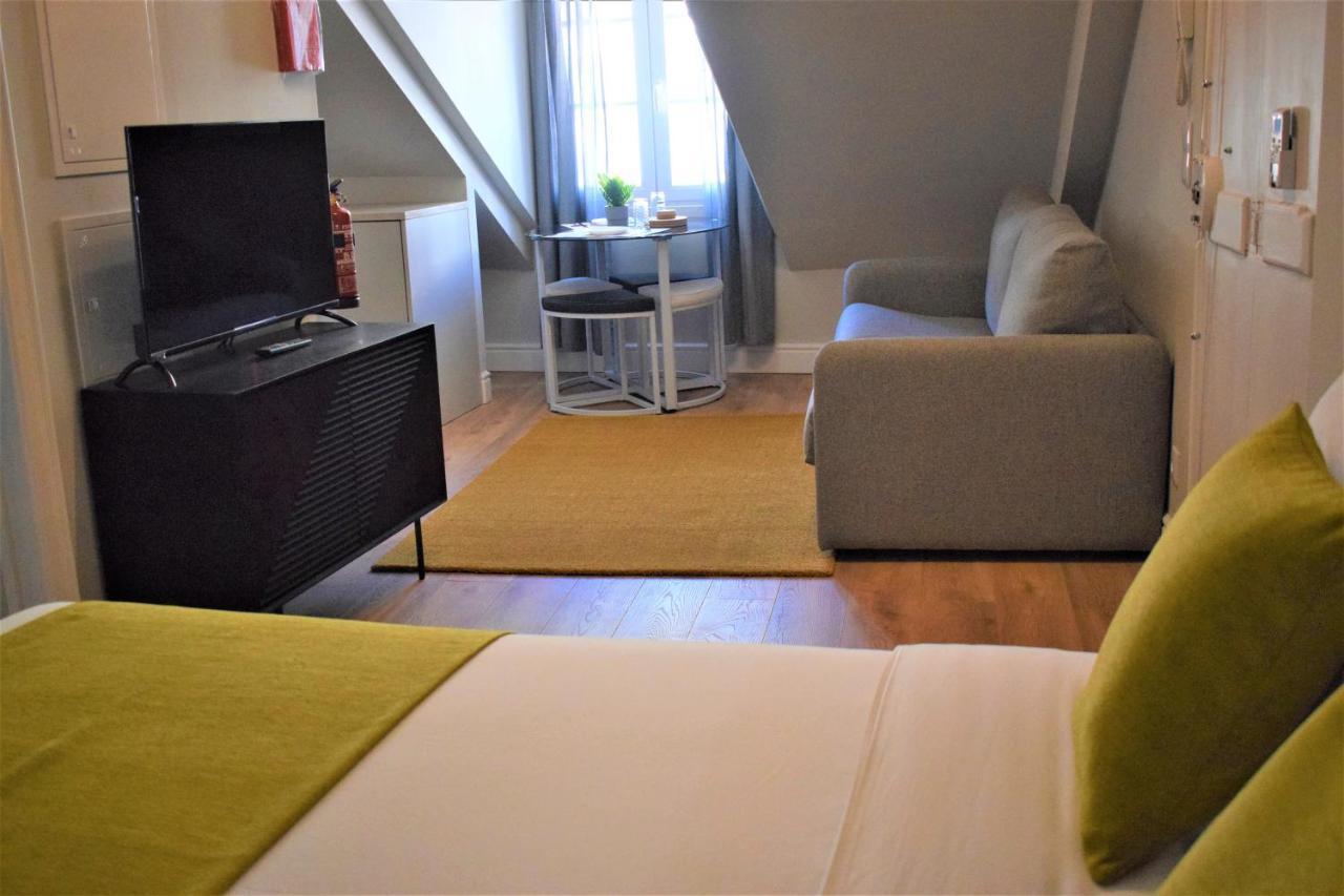 Apartment Colmeia