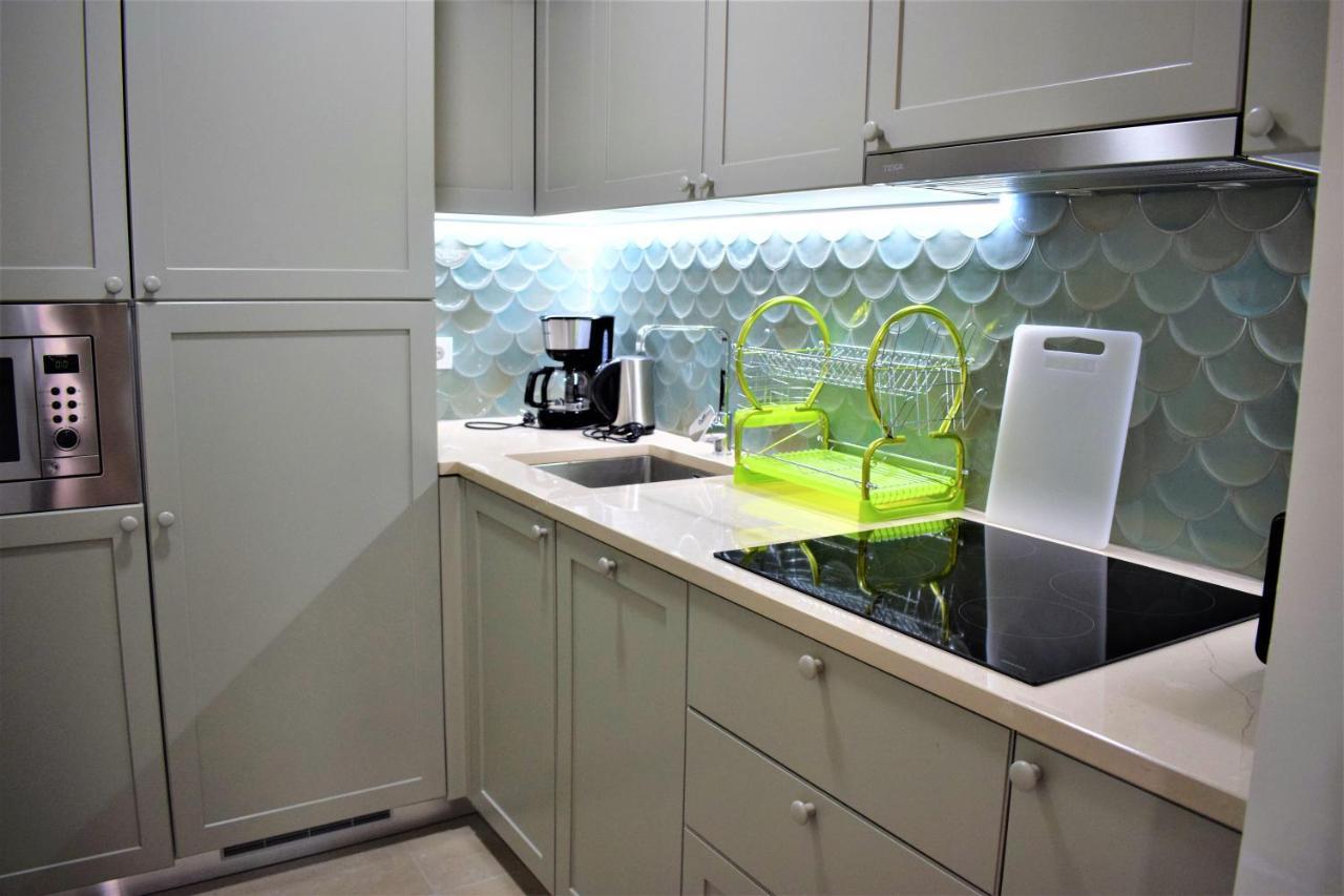 Colmeia Apartment *