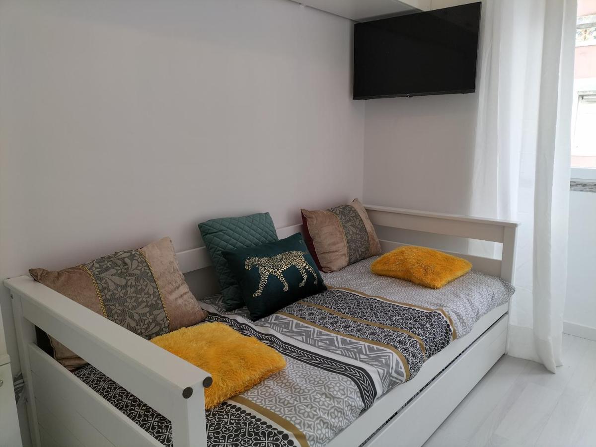 Great New Flat Close To Alameda Apartment Lisbon