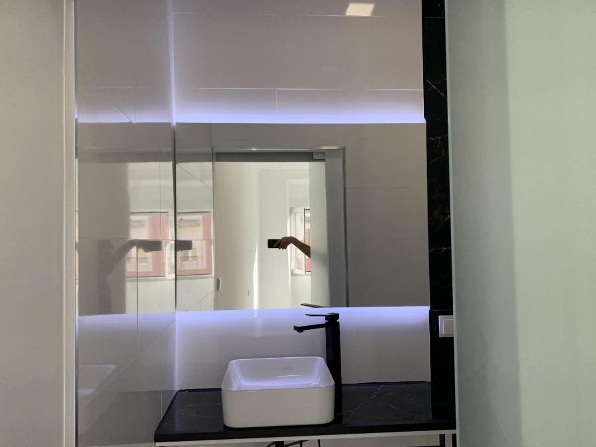 Great New Flat Close To Alameda Apartment Lisbon