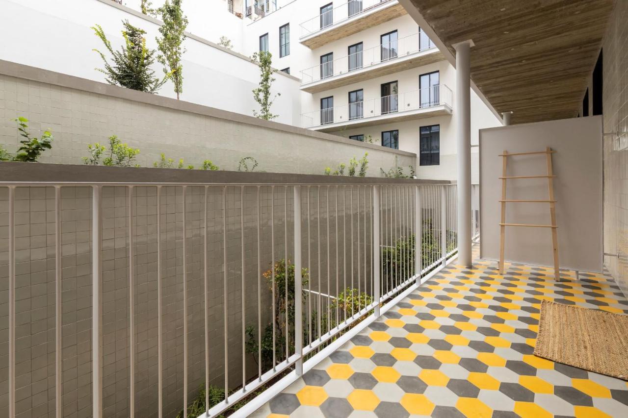 Apartment Majestic W/ Patio By Lovelystay Lisbon