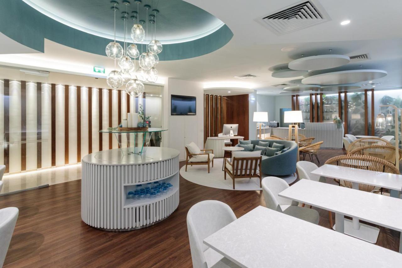 Hotel Melia Oriente 4*