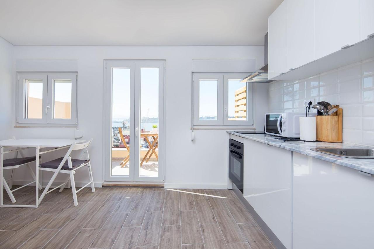 Designer Flats In Lapa By Lovelystay Apartment Lisbon
