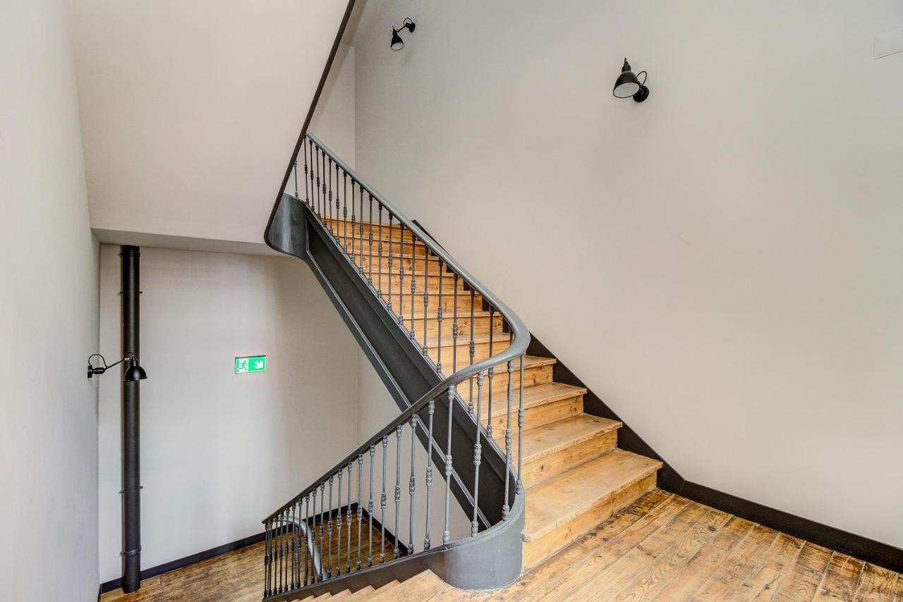 Nomad's Time Out Market - 3bed Apartment Lisbon