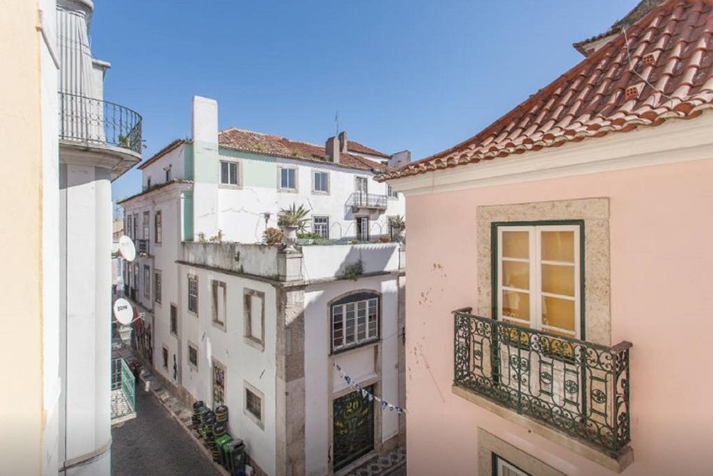 Apartment Atalaia! Bairro Alto Concepto Lisbon