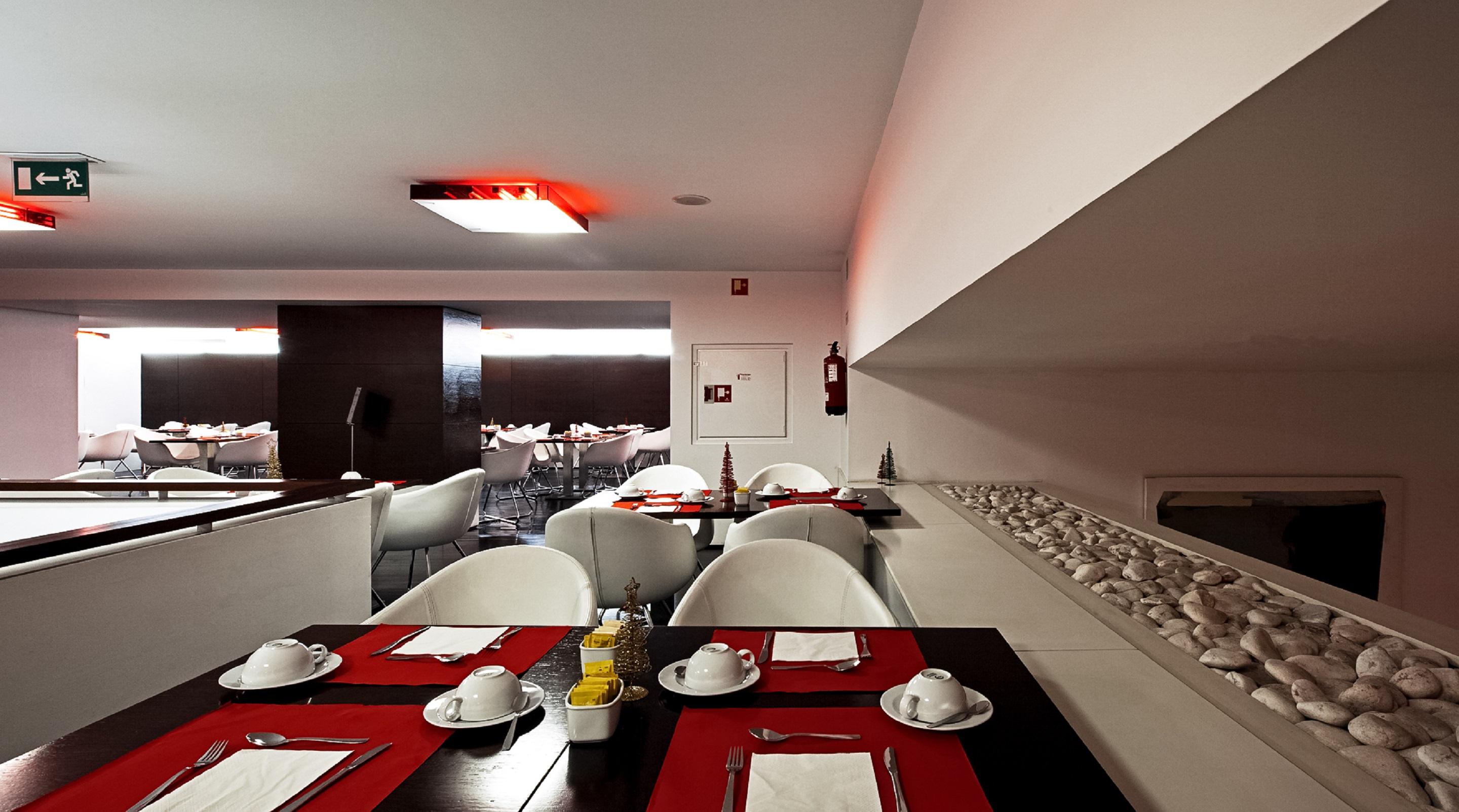 Hotel Jeronimos 8 4*