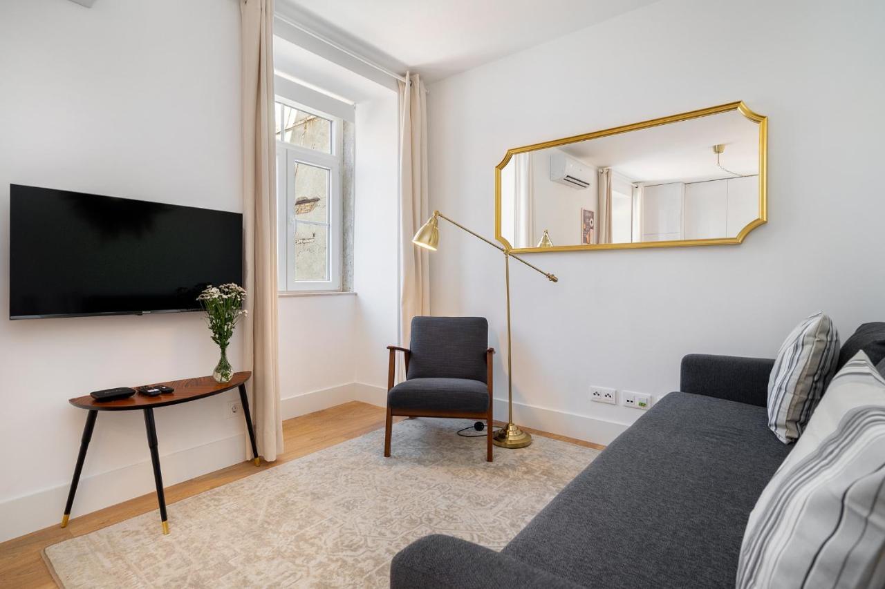 Modern By Soulplaces Apartment *