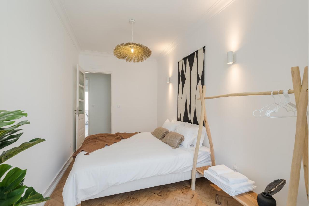 Apartment Casa Boma - Shining & Spacious With Balcony - Alvalade I Lisbon