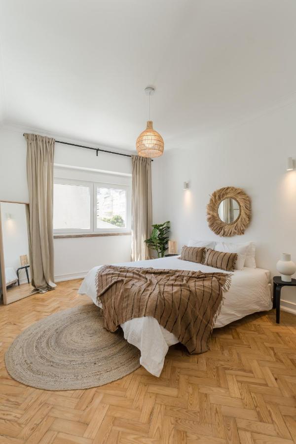 Casa Boma - Shining & Spacious With Balcony - Alvalade I Apartment Lisbon