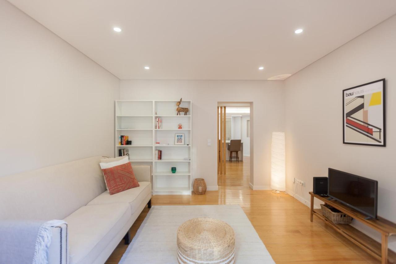 Flh Gulbenkian With Balcony Apartment