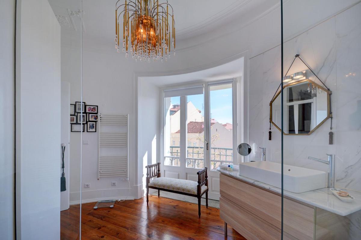 Magnificent By Lovelystay Apartment *