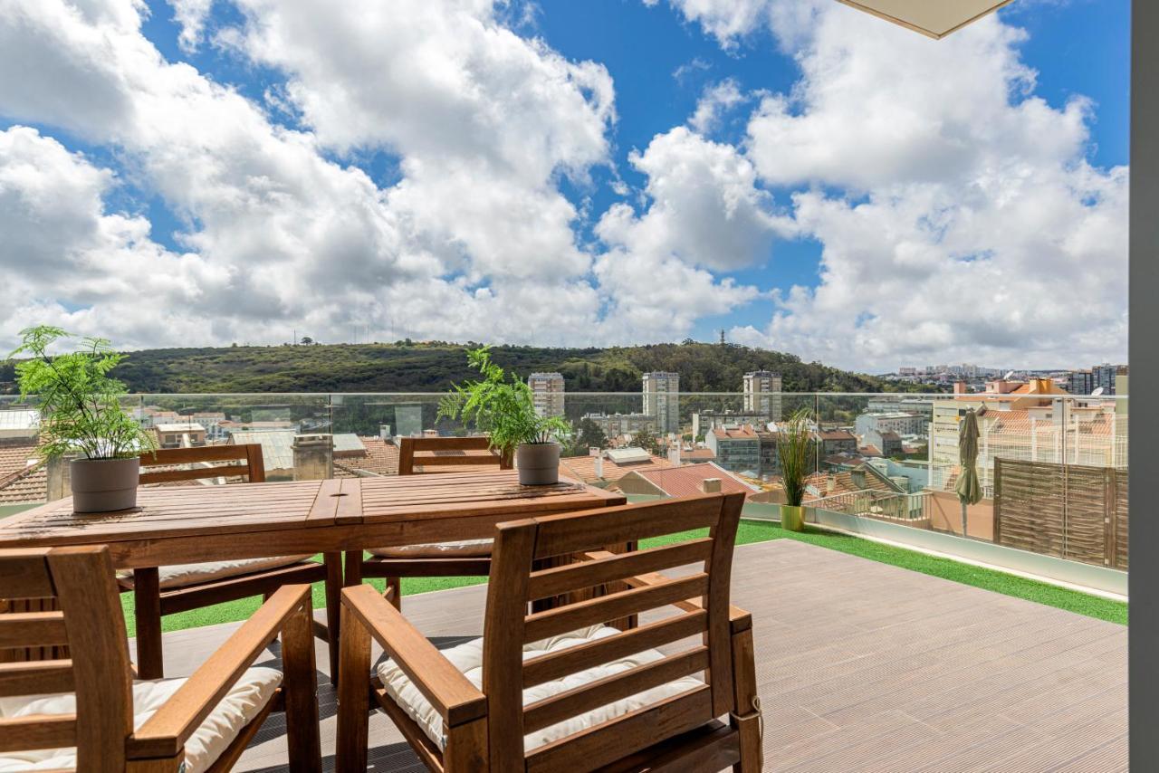 Apartment Fabulous Terrace Over Monsanto By Innkeeper Lisbon