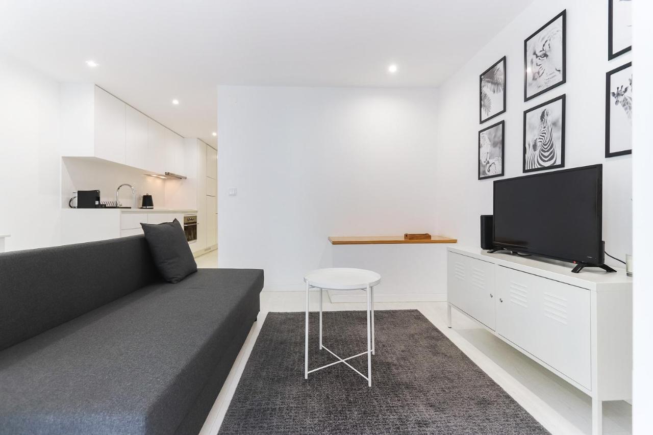 Graca Elegant By Homing Apartment
