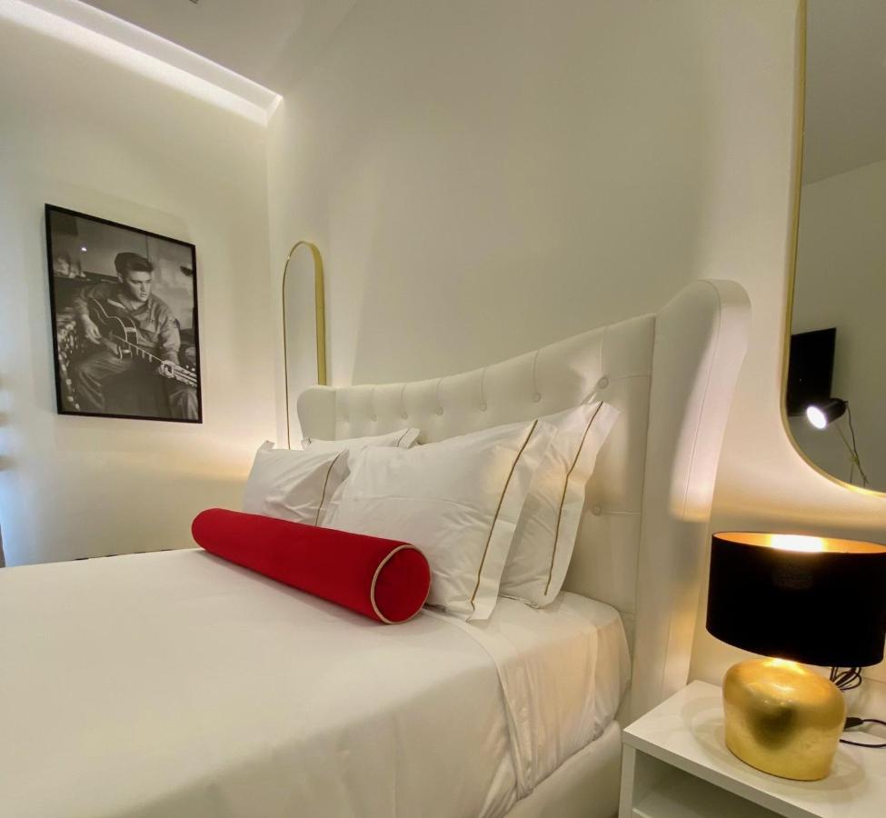 Hotel Hollywood By 4*