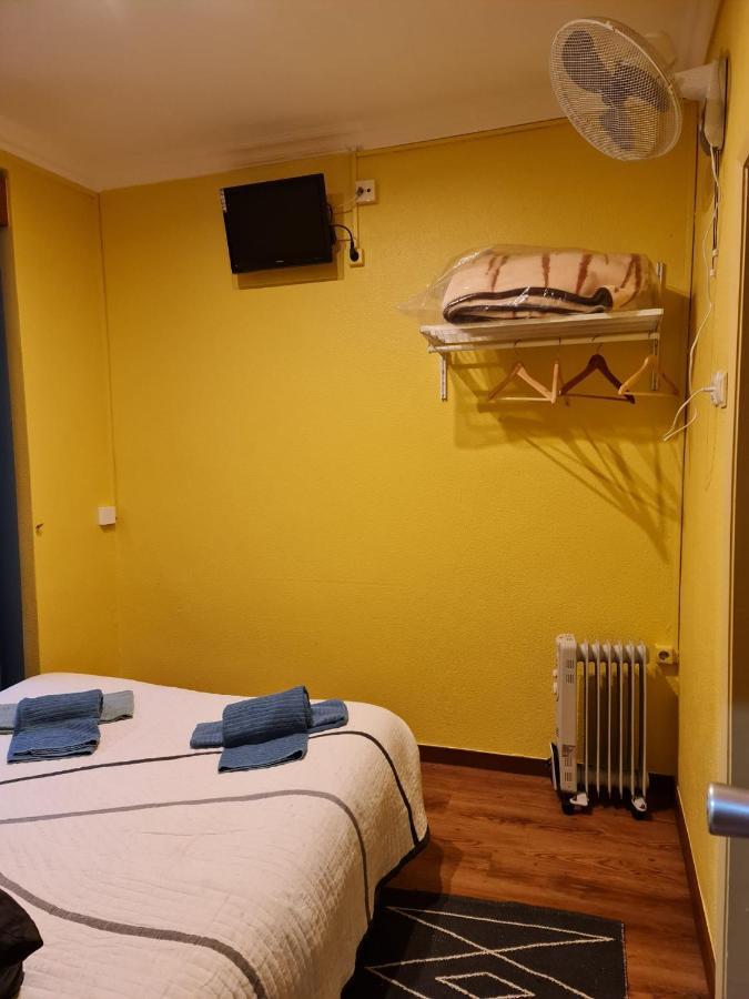 Pensao Residencial Flor Dos Cavaleiros Casa de hóspedes Lisboa
