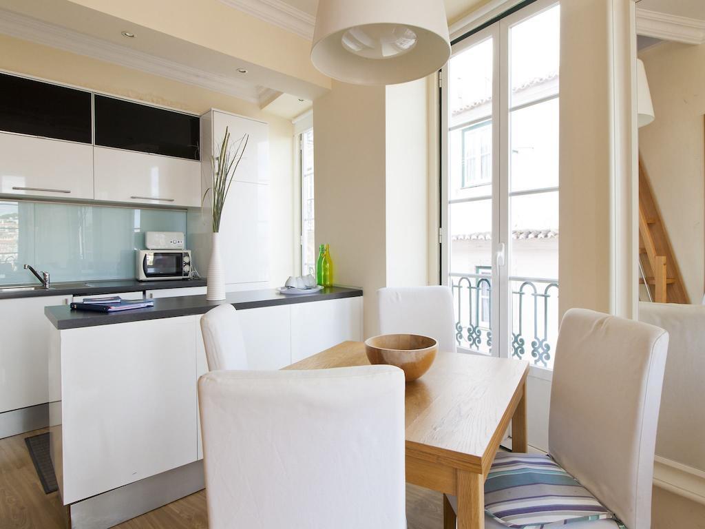 Chiado Apartment *