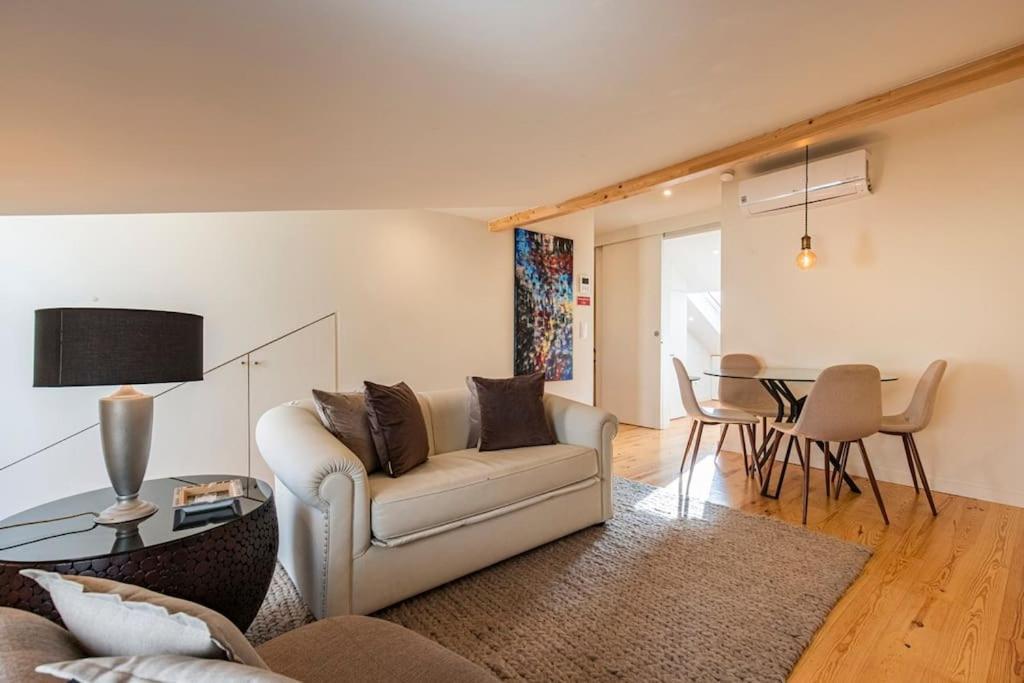 Sacramento Terrace *