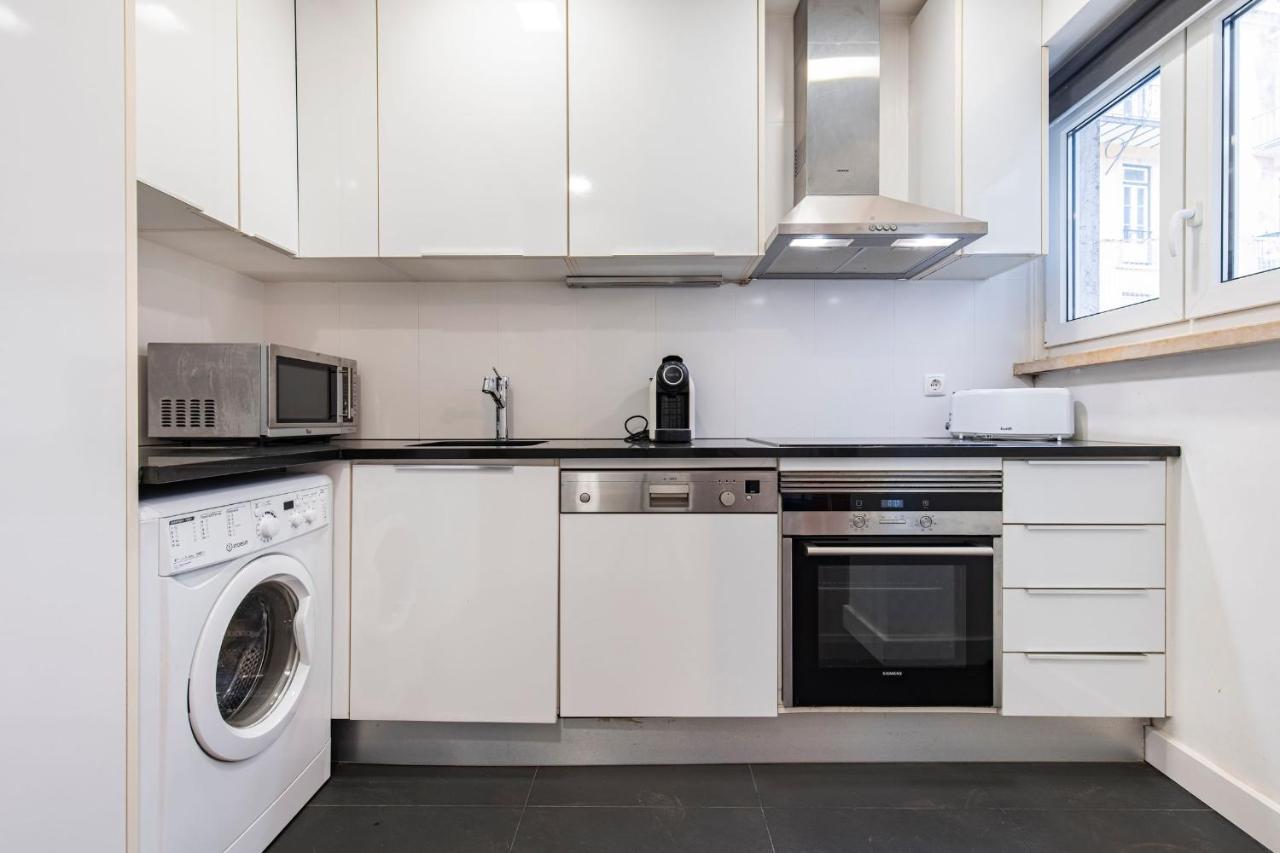 Apartment Principe Real Concept By Lovelystay