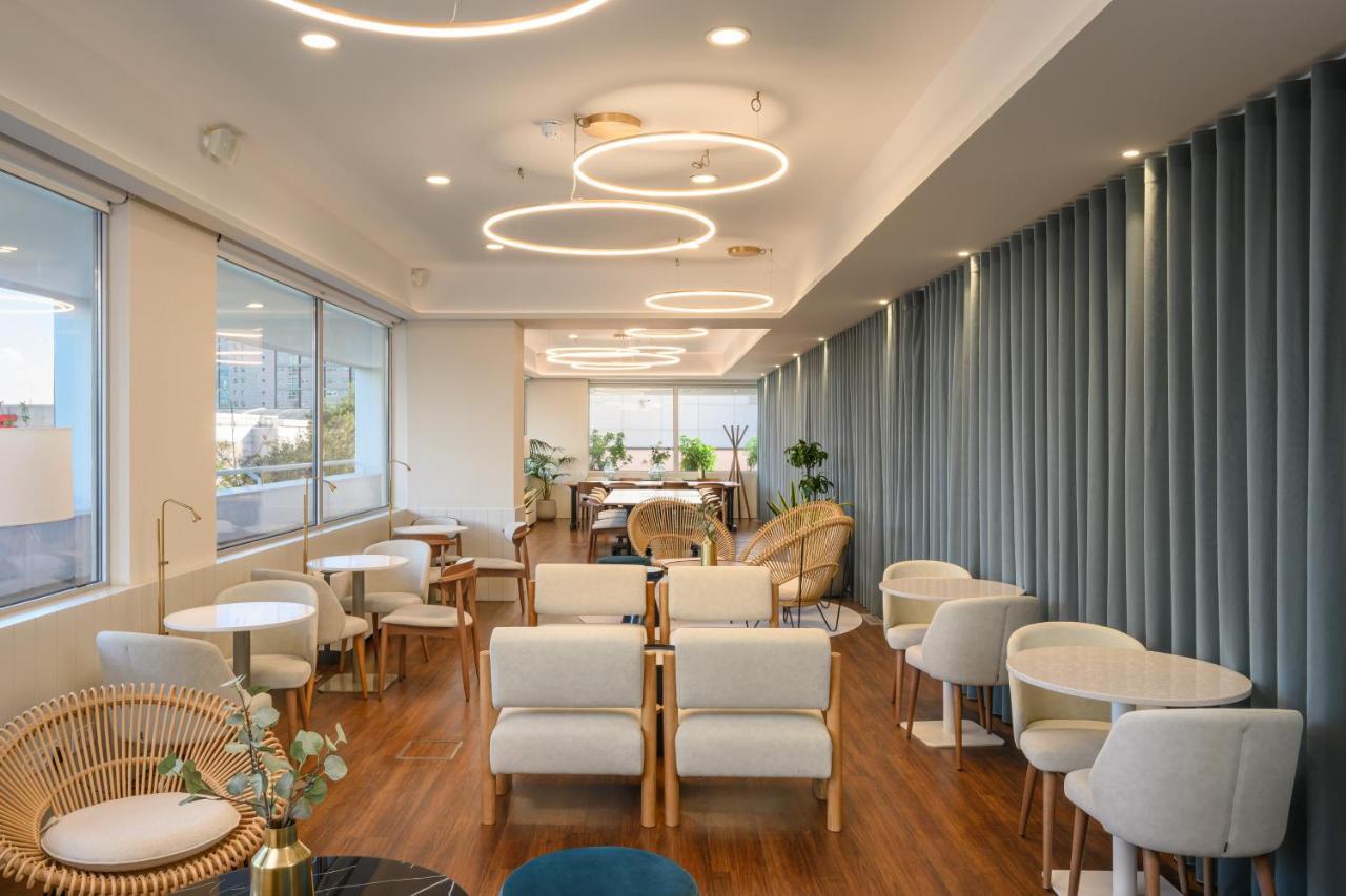 Melia Oriente Hotel 4*