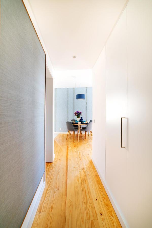 Blue By The River 1 - Elegant Two-bedroom In Santos Apartment *