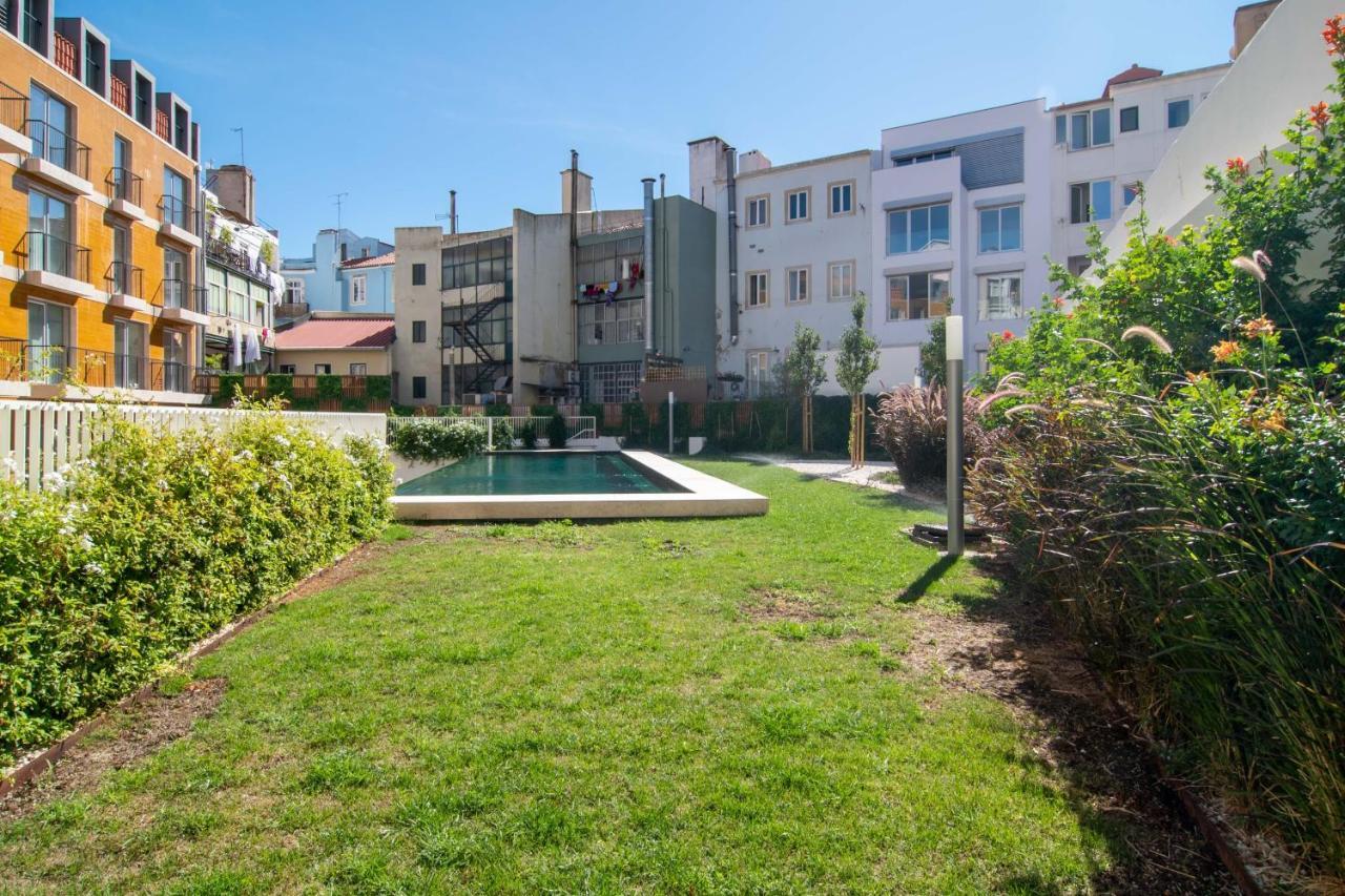 Bright 1 Bdr W/ Pool View By Lovelystay Lisbon
