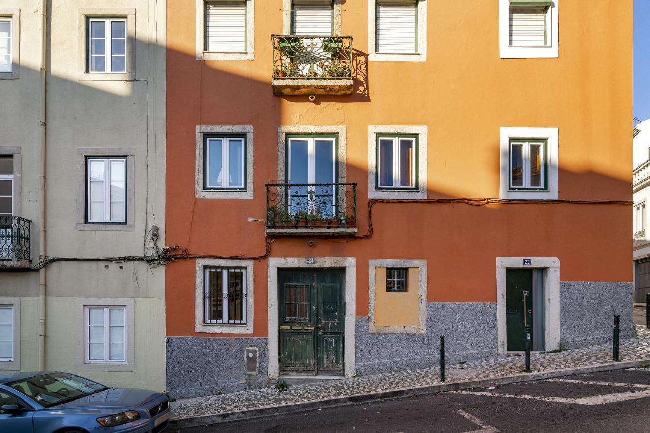 Whome Lisbon's Kept Secret: 2-bed W/ac & Patio Apartment *