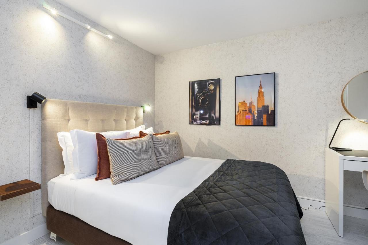 Whome Lisbon's Kept Secret: 2-bed W/ac & Patio * Lisbon