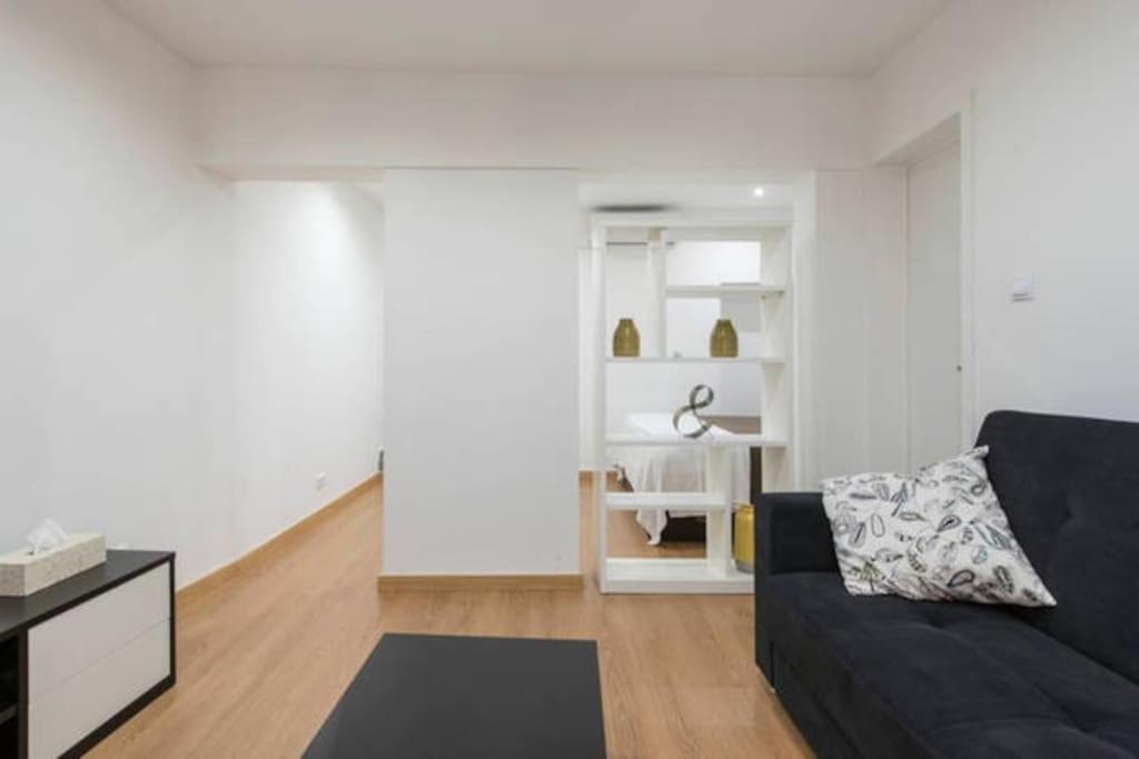 2 Apartment *