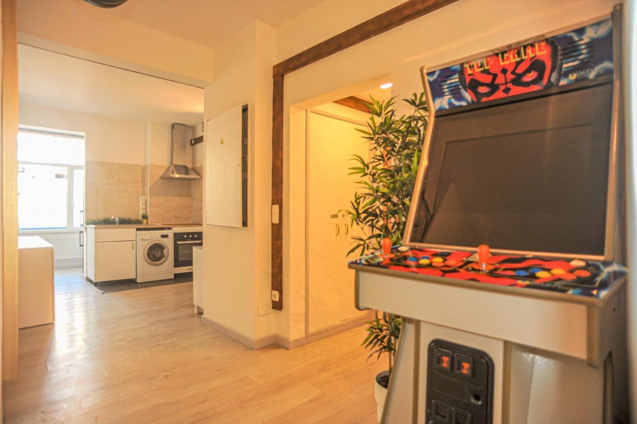 Downtown Modern 8 Bedroom - Marques De Pombal Apartment Lisbon