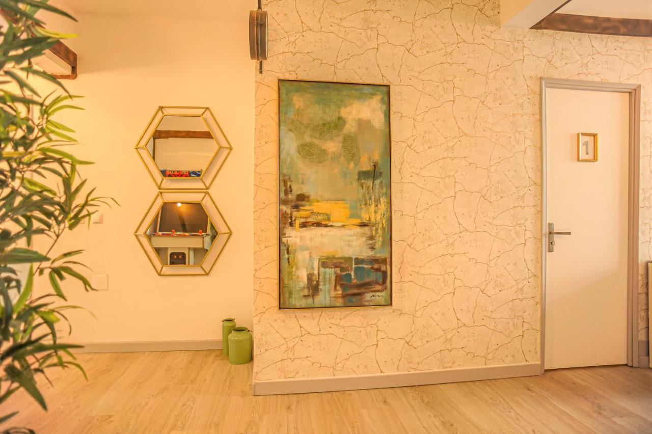 Apartment Downtown Modern 8 Bedroom - Marques De Pombal Lisbon