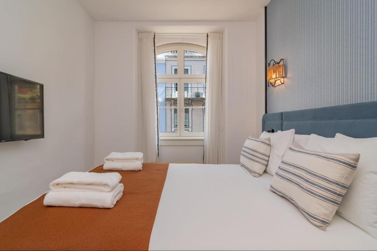 Ando Living - Santa Justa 77 House Lisbon