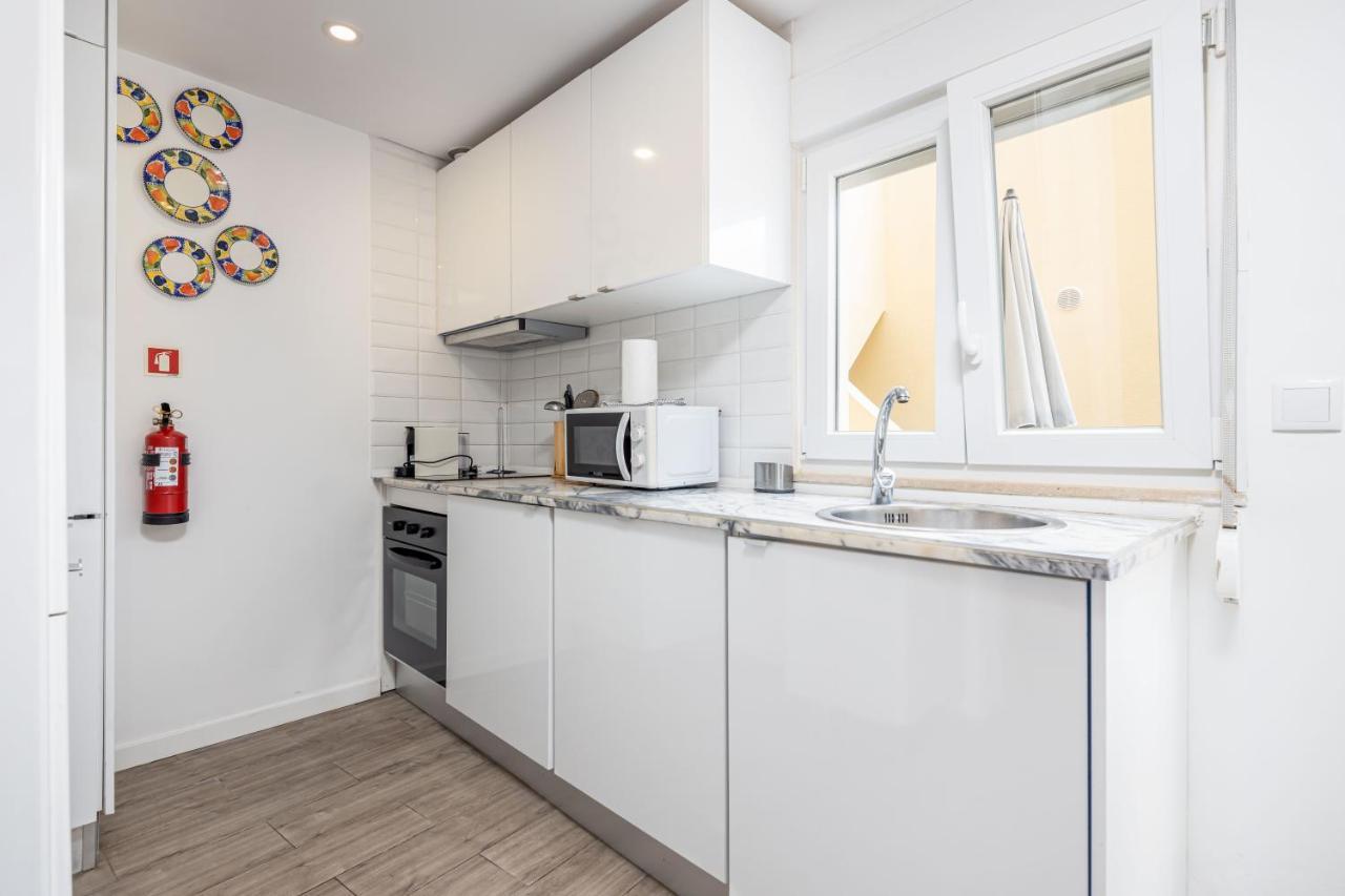 Designer Flats In Lapa By Lovelystay * Lisbon