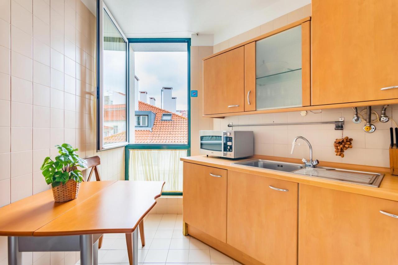 Sao Bento Classic Apartment Lisbon
