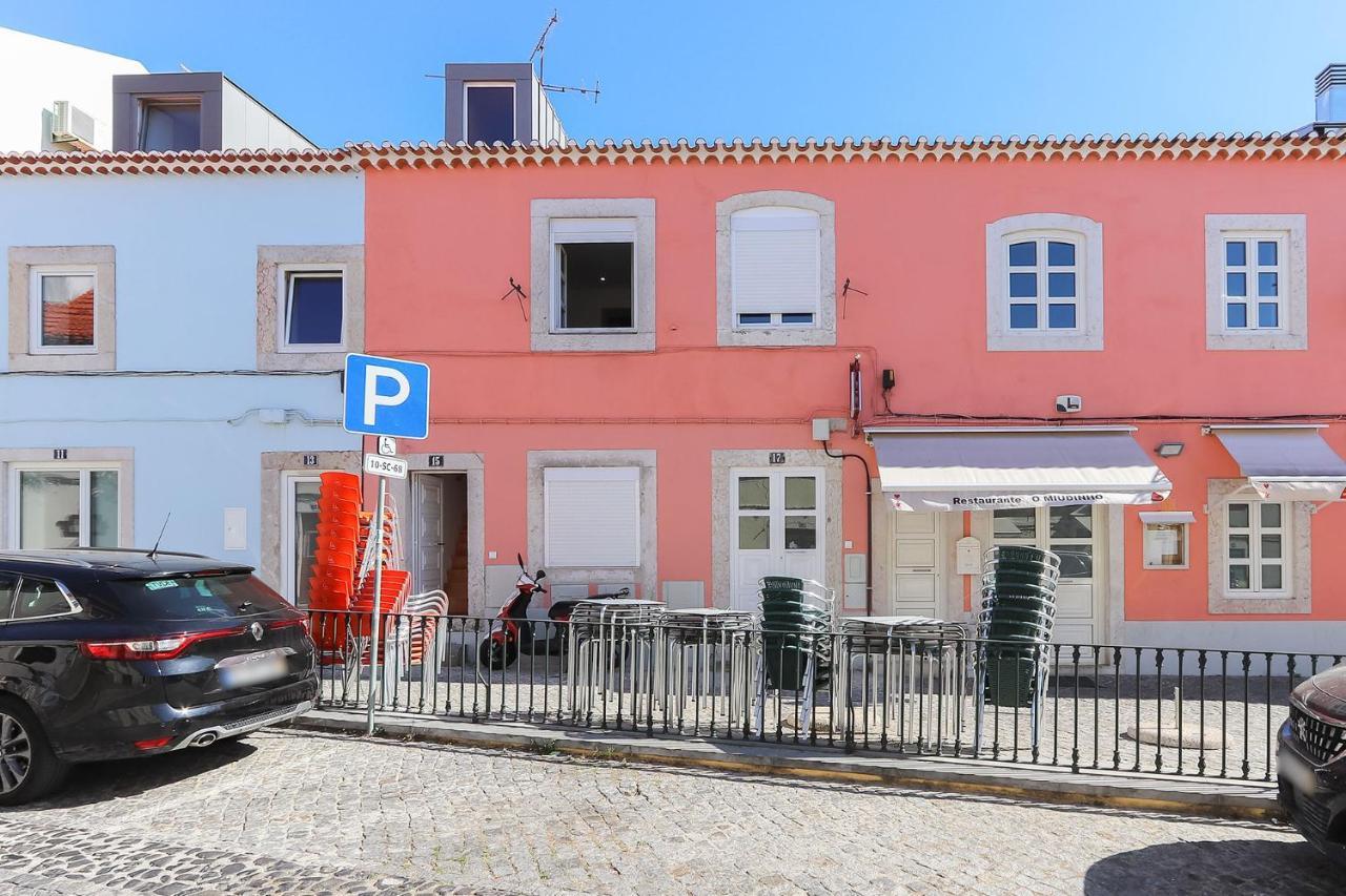 Benfica Iii By Homing Lisbon
