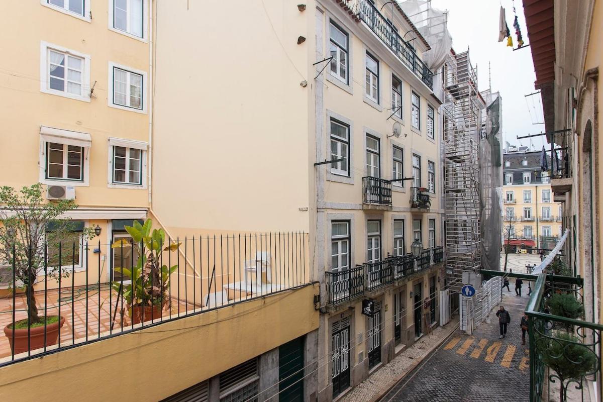 Ginjinha House - 4 - Bairro Alto - With Ac! Guest house Lisbon