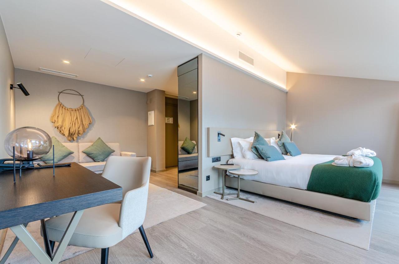Hotel Omid Saldanha