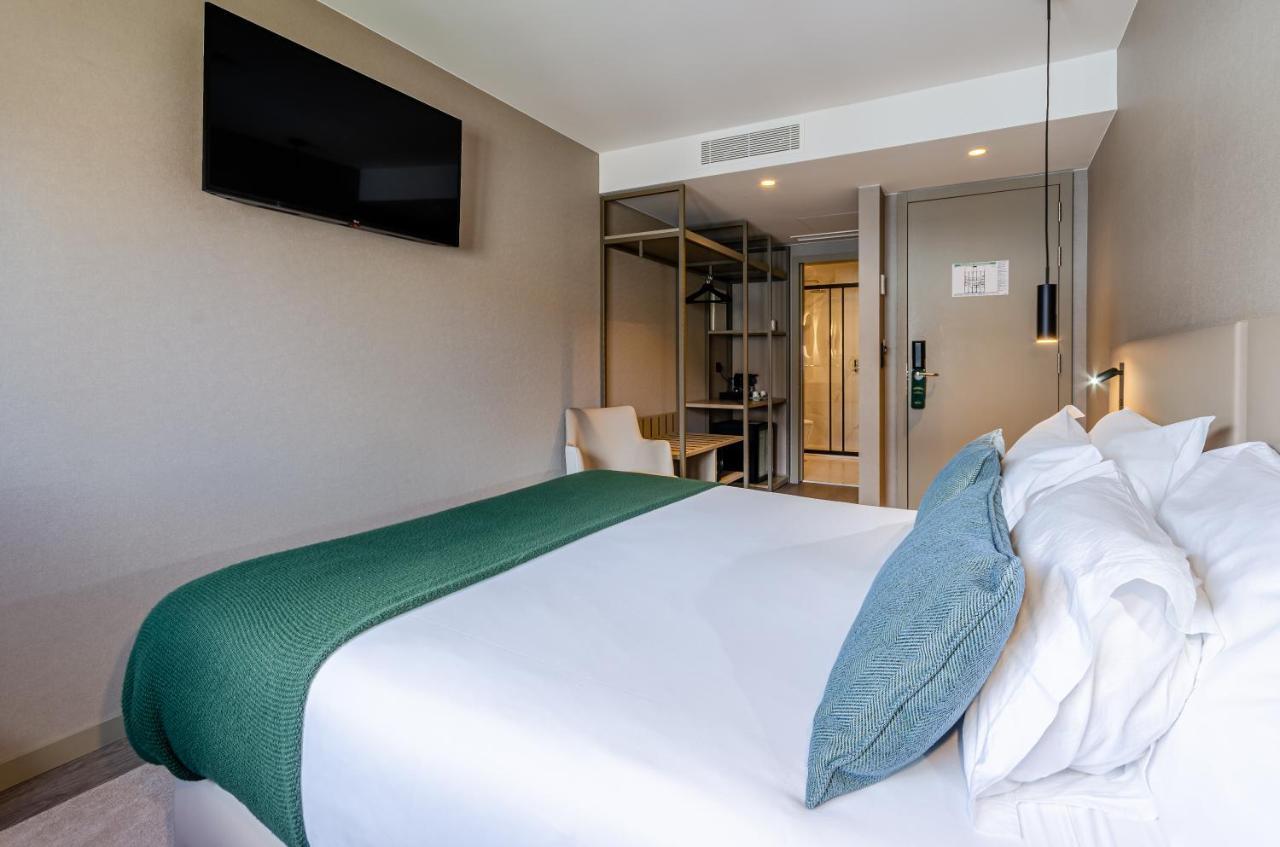 Hotel Omid Saldanha 4*