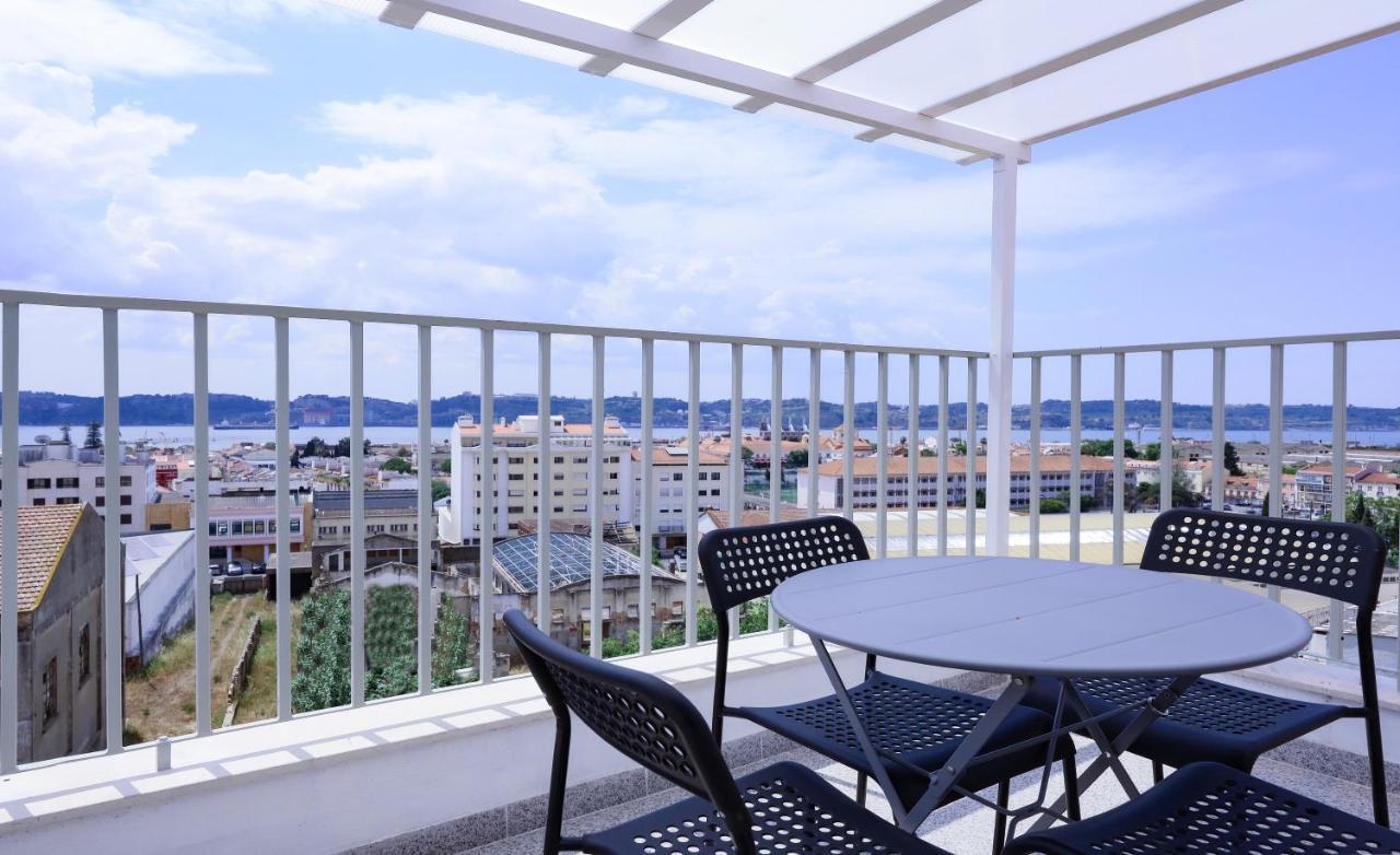 Ajuda Tagus River View